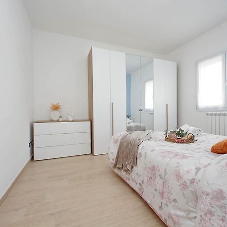 Andrea Home- Collegato A Roma E Aeroporto Fiumicino Dış mekan fotoğraf